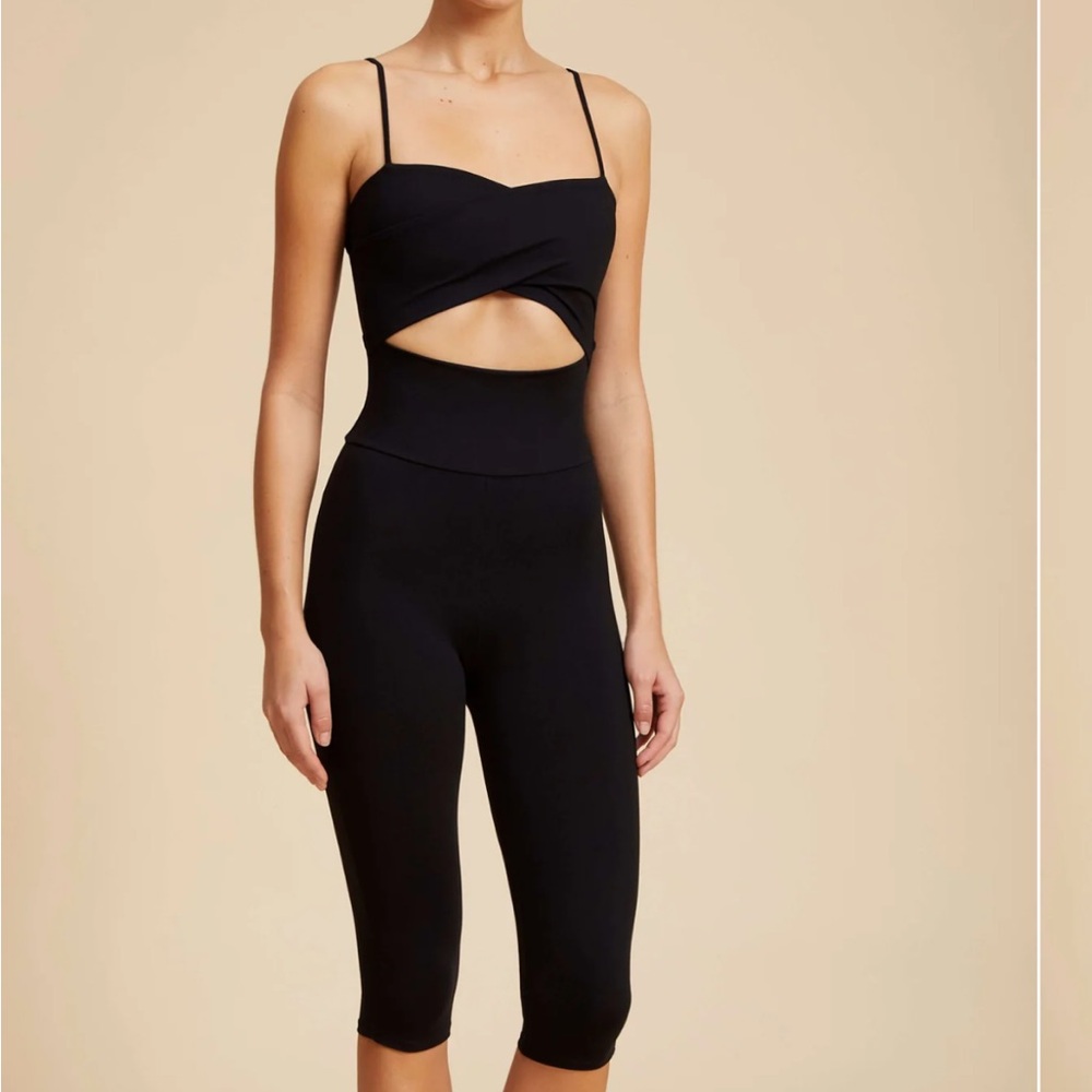 Live the process Orion bodysuit size medium